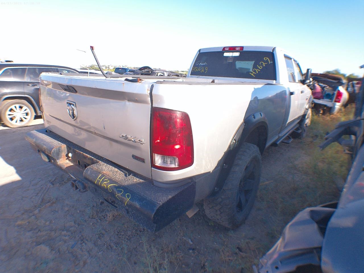 https://f005.backblazeb2.com/file/img-partshotlines-com/Inventory/EX427/Vehicle/4446_04.jpg