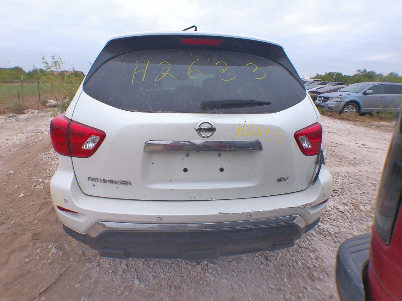 https://f005.backblazeb2.com/file/img-partshotlines-com/Inventory/EX427/Vehicle/4453_06.jpg