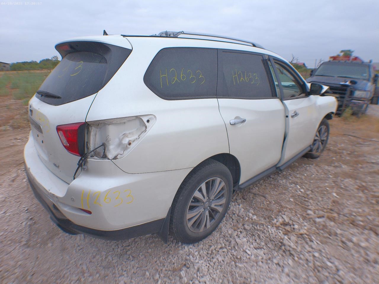 https://f005.backblazeb2.com/file/img-partshotlines-com/Inventory/EX427/Vehicle/4453_07.jpg