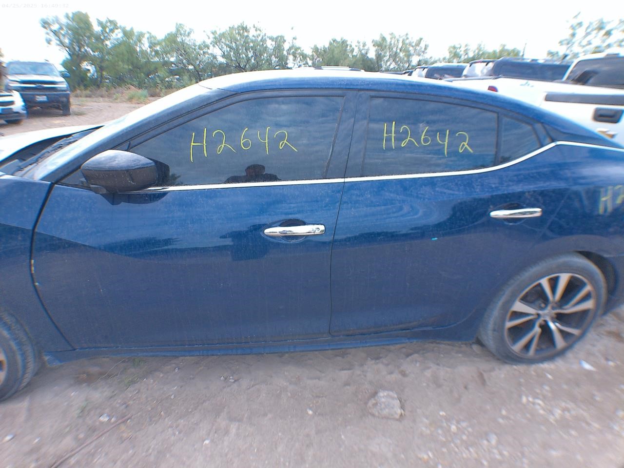 https://f005.backblazeb2.com/file/img-partshotlines-com/Inventory/EX427/Vehicle/4459_04.jpg