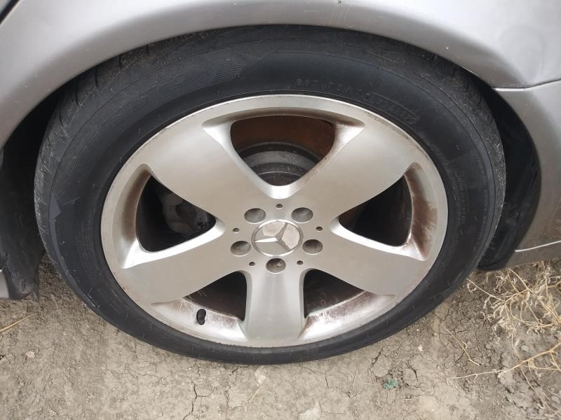 https://f005.backblazeb2.com/file/img-partshotlines-com/Inventory/EX427/Vehicle/652_12.jpg