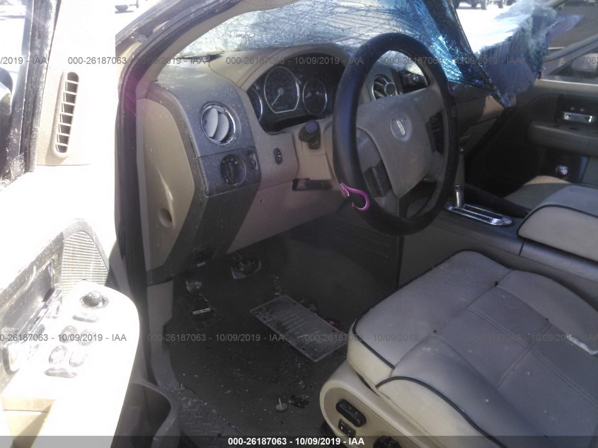 https://f005.backblazeb2.com/file/img-partshotlines-com/Inventory/EX427/Vehicle/739_08.jpg
