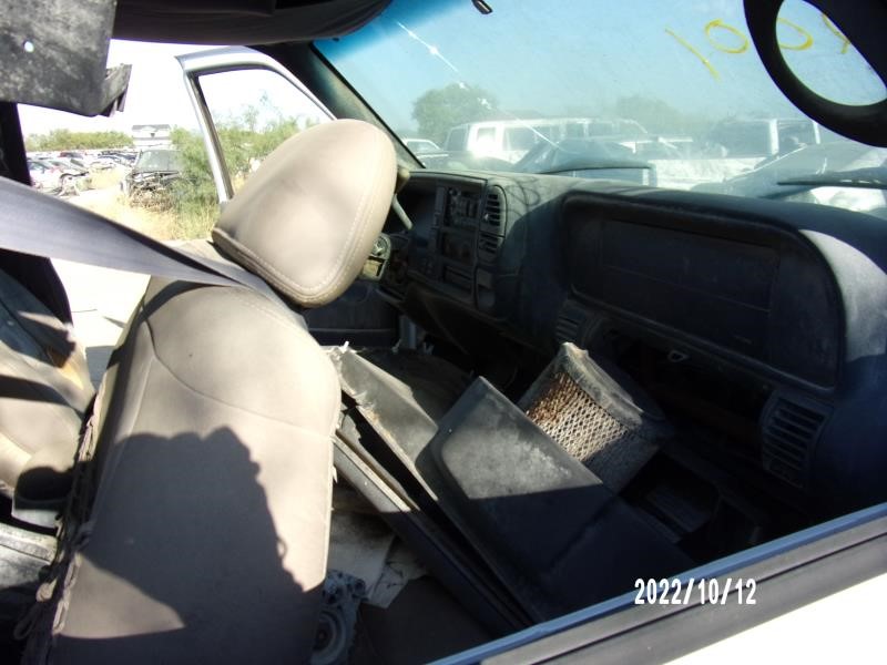https://f005.backblazeb2.com/file/img-partshotlines-com/Inventory/EX427/Vehicle/834_08.jpg