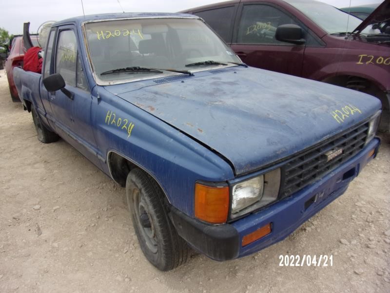 https://f005.backblazeb2.com/file/img-partshotlines-com/Inventory/EX427/Vehicle/920_01.jpg