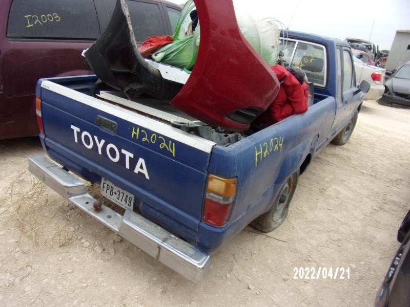 https://f005.backblazeb2.com/file/img-partshotlines-com/Inventory/EX427/Vehicle/920_05.jpg
