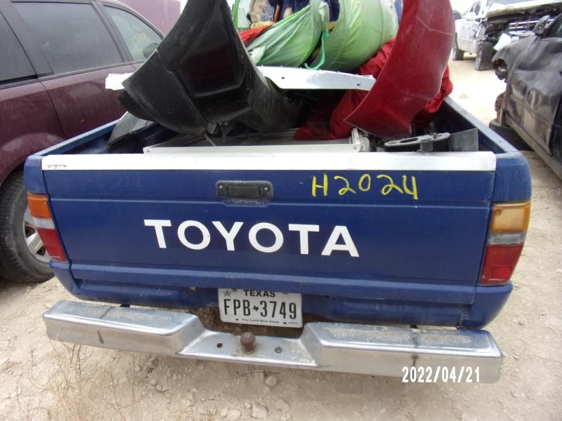https://f005.backblazeb2.com/file/img-partshotlines-com/Inventory/EX427/Vehicle/920_06.jpg