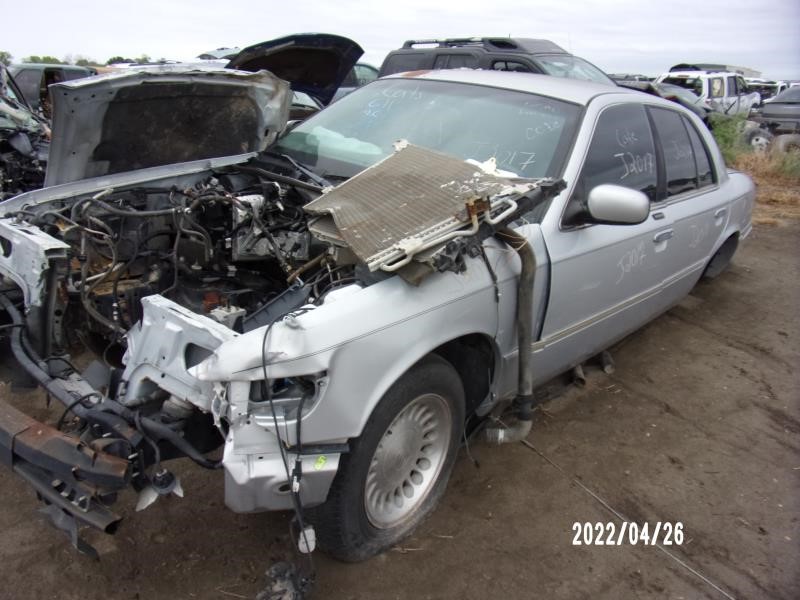 https://f005.backblazeb2.com/file/img-partshotlines-com/Inventory/EX427/Vehicle/993_01.jpg
