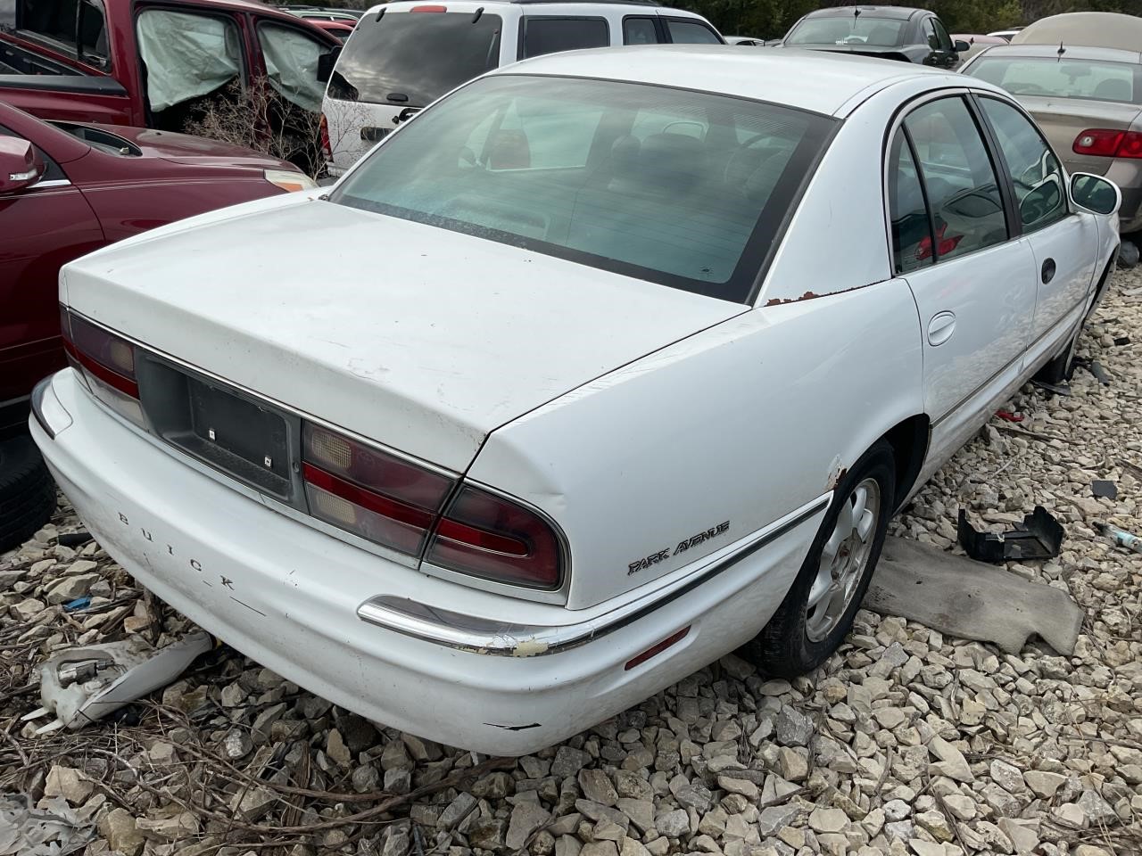 https://f005.backblazeb2.com/file/img-partshotlines-com/Inventory/EX436/Vehicle/12462_04.jpg