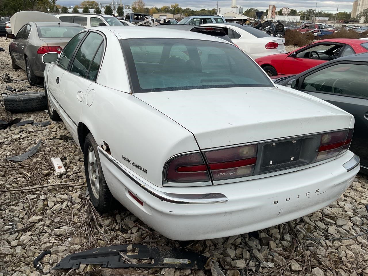https://f005.backblazeb2.com/file/img-partshotlines-com/Inventory/EX436/Vehicle/12462_05.jpg