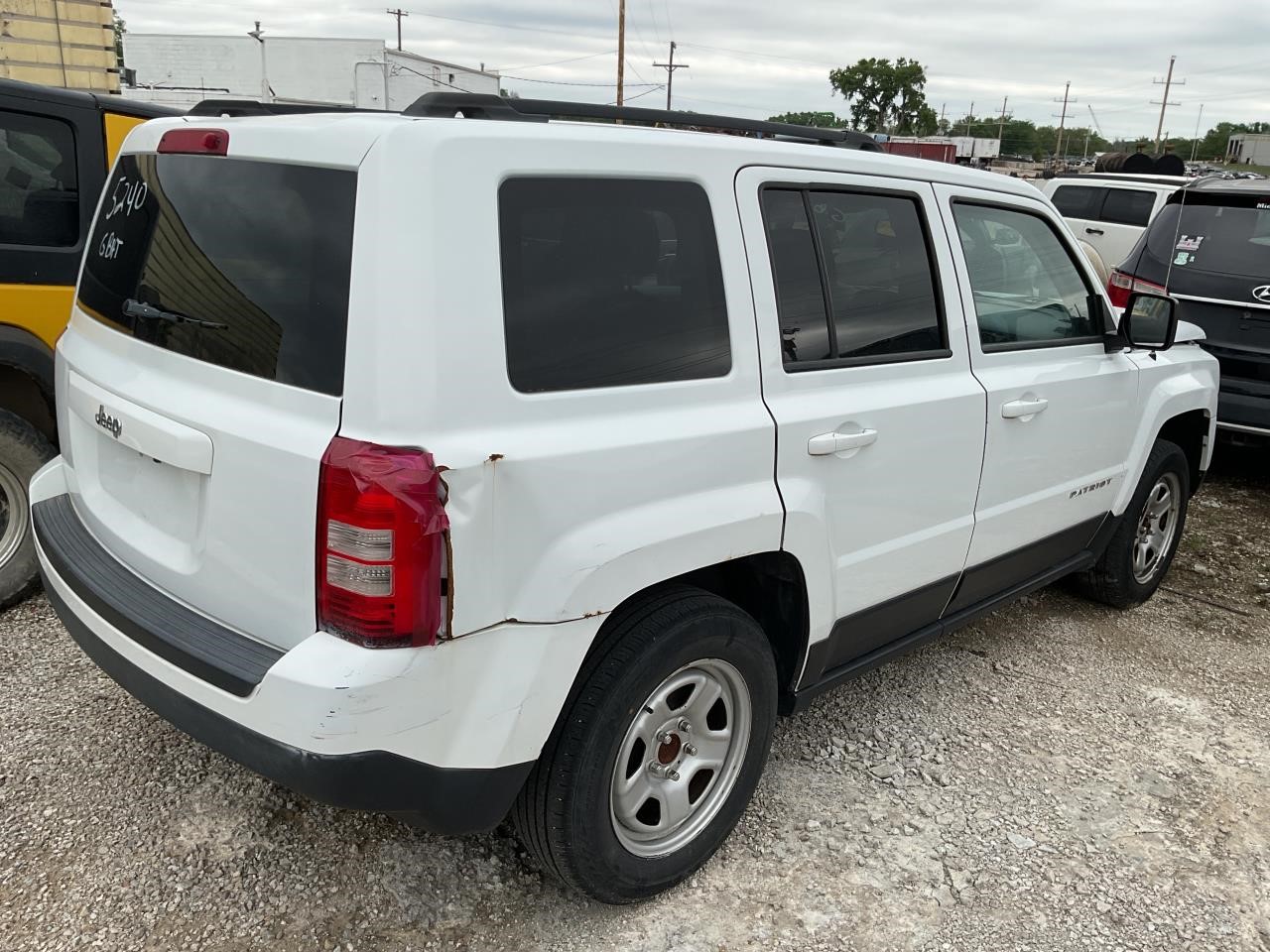 https://f005.backblazeb2.com/file/img-partshotlines-com/Inventory/EX436/Vehicle/12766_04.jpg