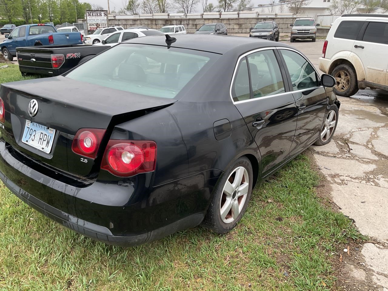 https://f005.backblazeb2.com/file/img-partshotlines-com/Inventory/EX436/Vehicle/12768_04.jpg