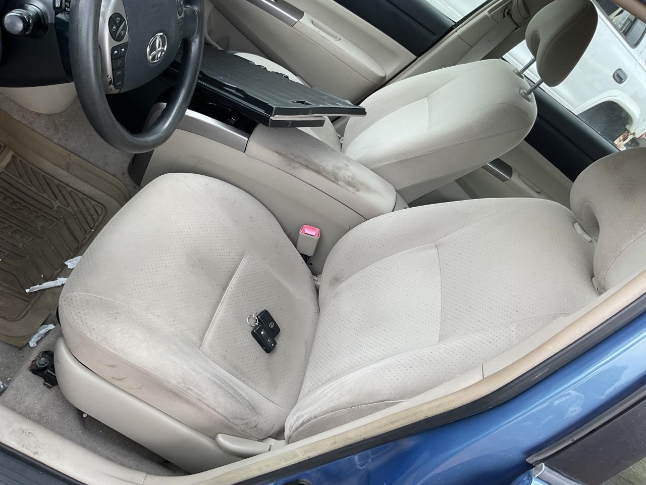https://f005.backblazeb2.com/file/img-partshotlines-com/Inventory/EX436/Vehicle/12892_05.jpg