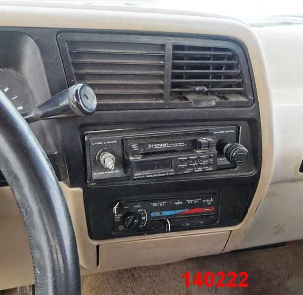 https://f005.backblazeb2.com/file/img-partshotlines-com/Inventory/EX44/Vehicle/14036_02.jpg