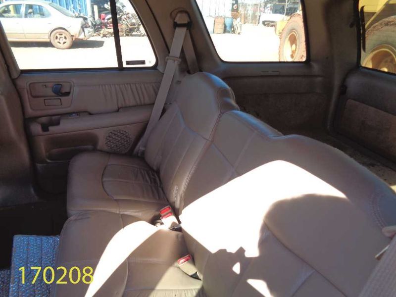 https://f005.backblazeb2.com/file/img-partshotlines-com/Inventory/EX44/Vehicle/14155_04.jpg