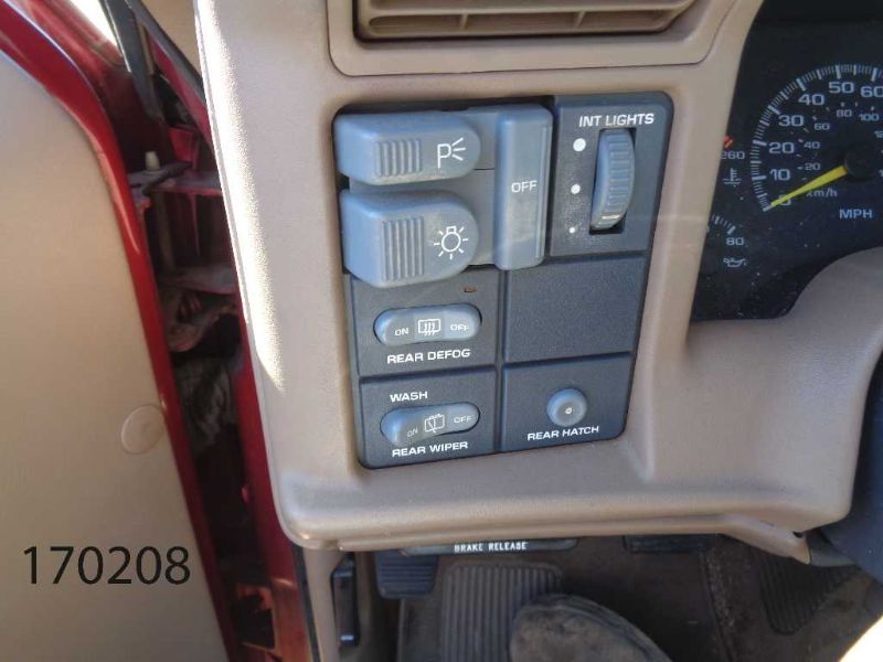 https://f005.backblazeb2.com/file/img-partshotlines-com/Inventory/EX44/Vehicle/14155_12.jpg