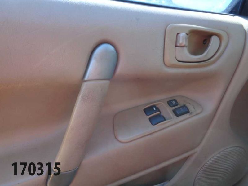 https://f005.backblazeb2.com/file/img-partshotlines-com/Inventory/EX44/Vehicle/14211_08.jpg