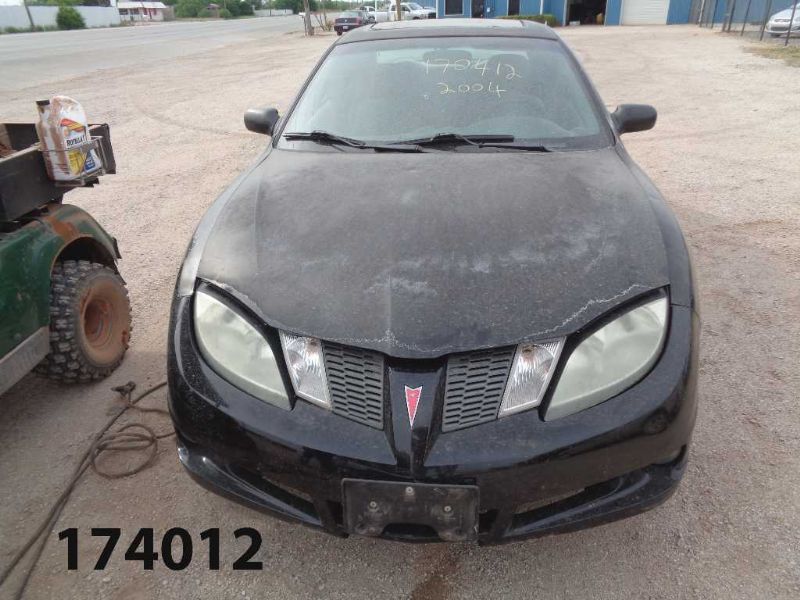 https://f005.backblazeb2.com/file/img-partshotlines-com/Inventory/EX44/Vehicle/14256_12.jpg
