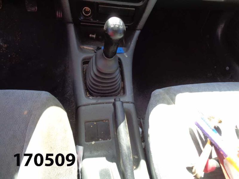 https://f005.backblazeb2.com/file/img-partshotlines-com/Inventory/EX44/Vehicle/14290_04.jpg