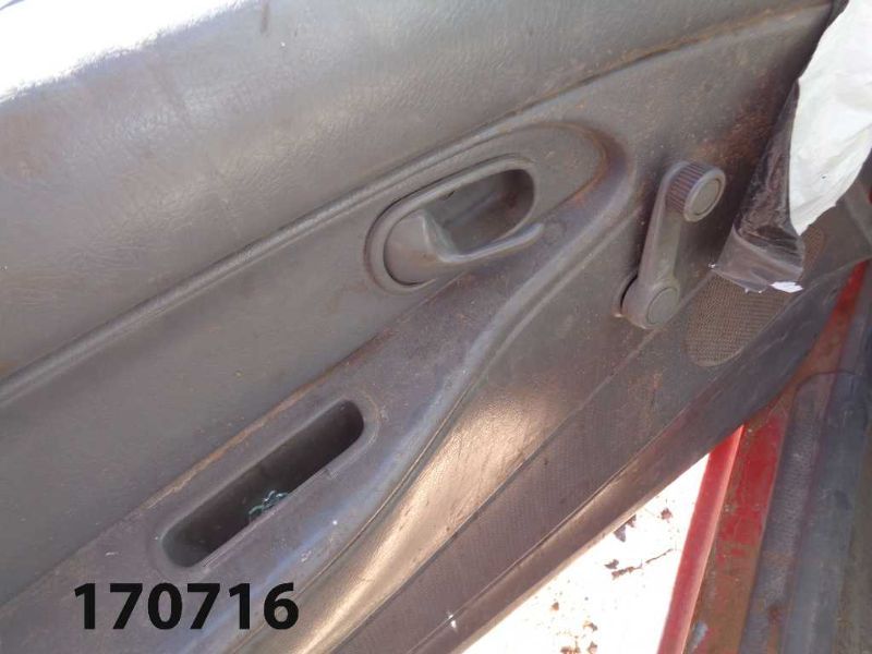https://f005.backblazeb2.com/file/img-partshotlines-com/Inventory/EX44/Vehicle/14394_11.jpg
