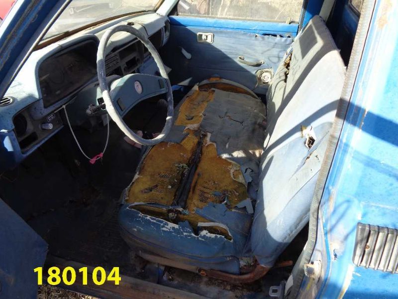 https://f005.backblazeb2.com/file/img-partshotlines-com/Inventory/EX44/Vehicle/14646_01.jpg