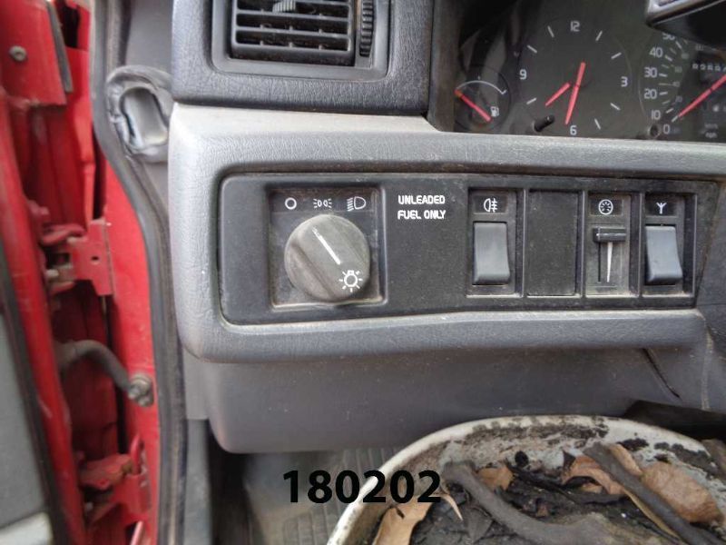 https://f005.backblazeb2.com/file/img-partshotlines-com/Inventory/EX44/Vehicle/14694_08.jpg