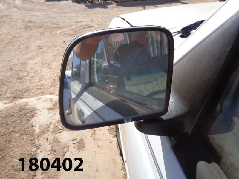 https://f005.backblazeb2.com/file/img-partshotlines-com/Inventory/EX44/Vehicle/14806_12.jpg