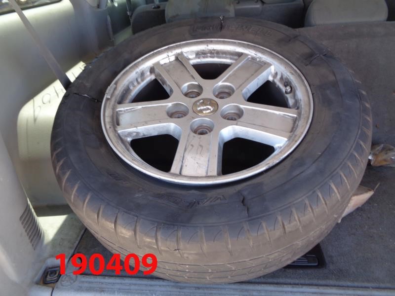 https://f005.backblazeb2.com/file/img-partshotlines-com/Inventory/EX44/Vehicle/15445_09.jpg