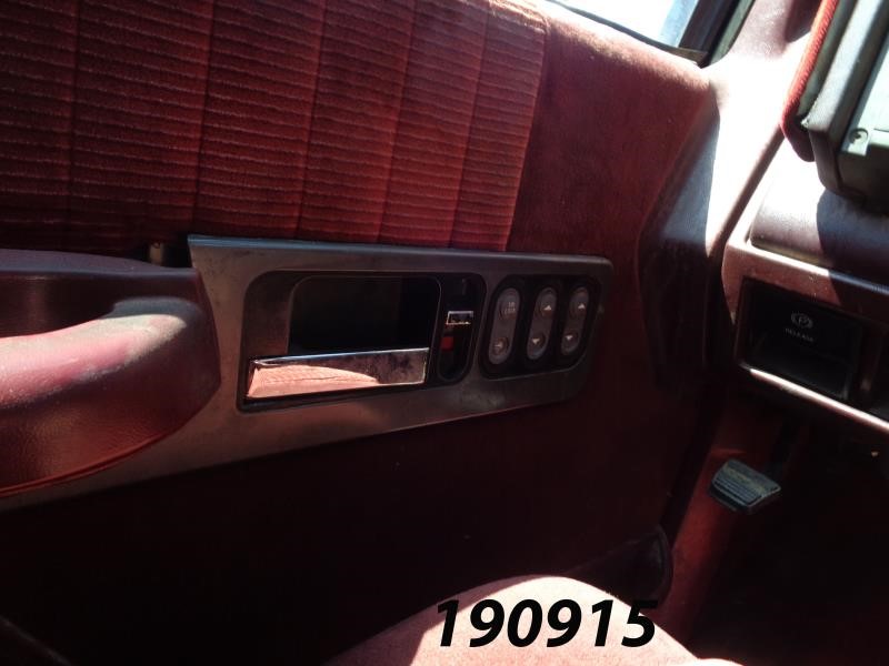 https://f005.backblazeb2.com/file/img-partshotlines-com/Inventory/EX44/Vehicle/15796_11.jpg