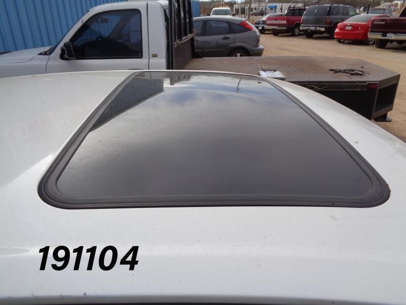 https://f005.backblazeb2.com/file/img-partshotlines-com/Inventory/EX44/Vehicle/15867_09.jpg