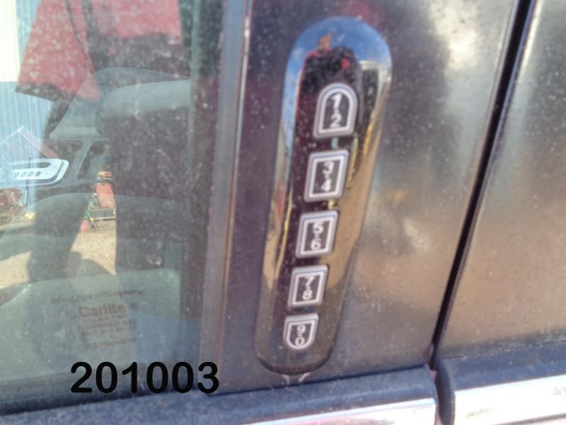 https://f005.backblazeb2.com/file/img-partshotlines-com/Inventory/EX44/Vehicle/16362_11.jpg