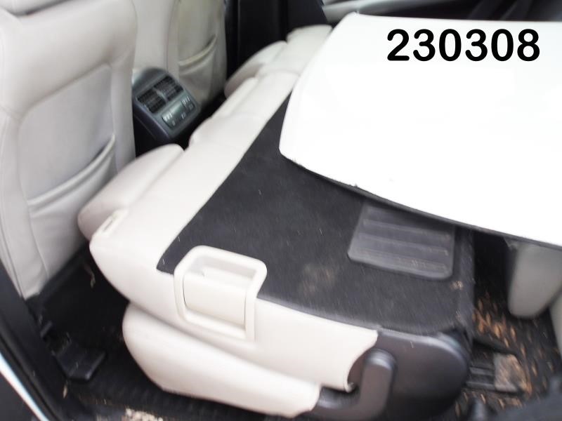 https://f005.backblazeb2.com/file/img-partshotlines-com/Inventory/EX44/Vehicle/17406_04.jpg