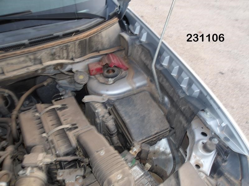 https://f005.backblazeb2.com/file/img-partshotlines-com/Inventory/EX44/Vehicle/17674_09.jpg
