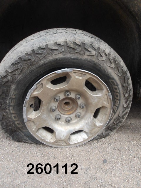 https://f005.backblazeb2.com/file/img-partshotlines-com/Inventory/EX44/Vehicle/18590_07.jpg