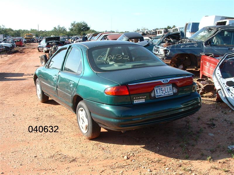 https://f005.backblazeb2.com/file/img-partshotlines-com/Inventory/EX44/Vehicle/4881_03.jpg