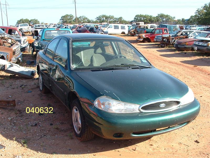 https://f005.backblazeb2.com/file/img-partshotlines-com/Inventory/EX44/Vehicle/4881_04.jpg