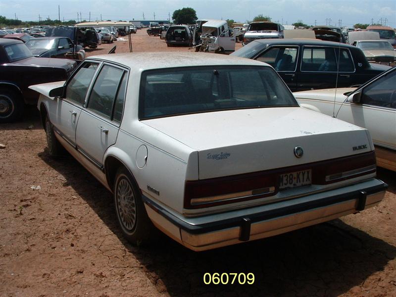 https://f005.backblazeb2.com/file/img-partshotlines-com/Inventory/EX44/Vehicle/5978_03.jpg