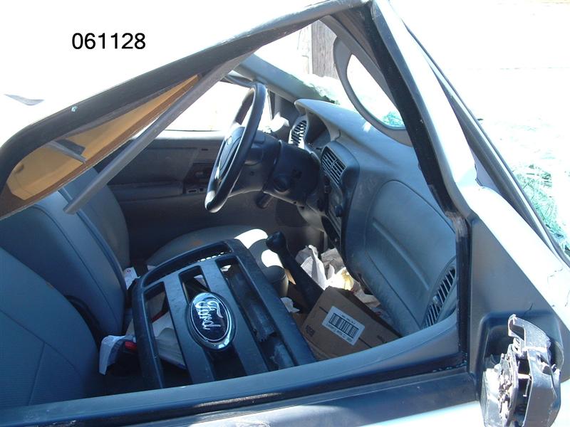 https://f005.backblazeb2.com/file/img-partshotlines-com/Inventory/EX44/Vehicle/6208_02.jpg
