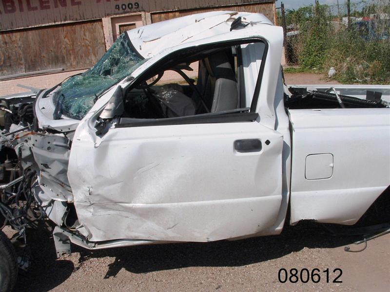 https://f005.backblazeb2.com/file/img-partshotlines-com/Inventory/EX44/Vehicle/6820_04.jpg