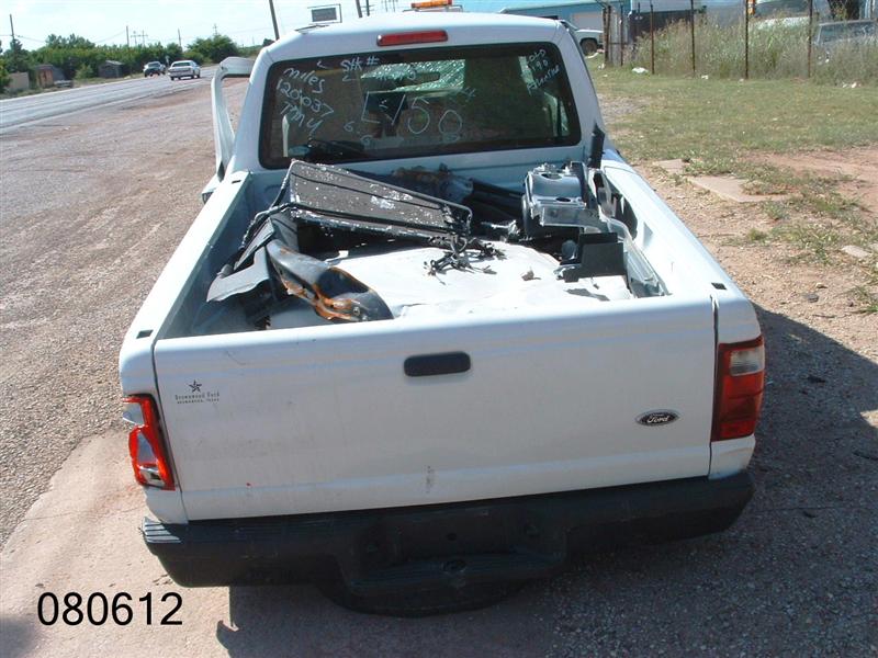 https://f005.backblazeb2.com/file/img-partshotlines-com/Inventory/EX44/Vehicle/6820_07.jpg
