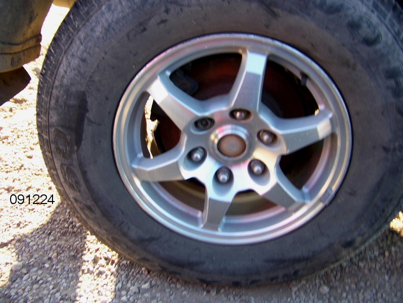 https://f005.backblazeb2.com/file/img-partshotlines-com/Inventory/EX44/Vehicle/8155_01.jpg