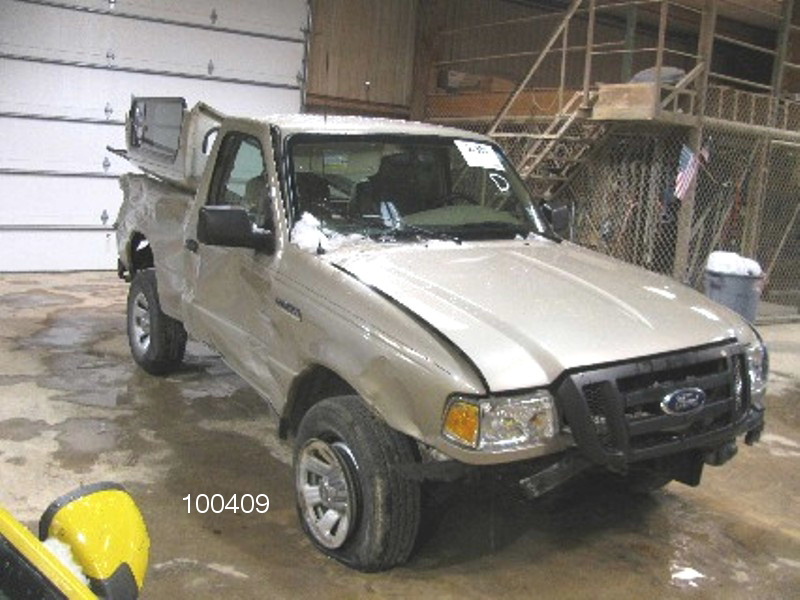 https://f005.backblazeb2.com/file/img-partshotlines-com/Inventory/EX44/Vehicle/8281_07.jpg