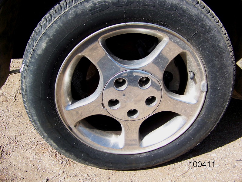https://f005.backblazeb2.com/file/img-partshotlines-com/Inventory/EX44/Vehicle/8283_01.jpg