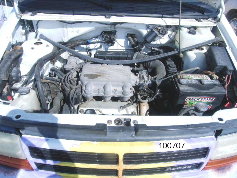 https://f005.backblazeb2.com/file/img-partshotlines-com/Inventory/EX44/Vehicle/8403_03.jpg