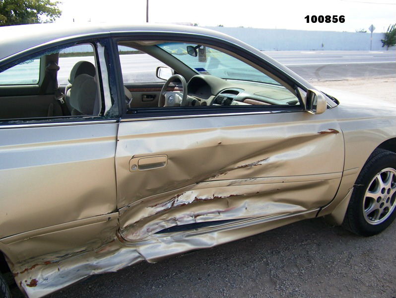 https://f005.backblazeb2.com/file/img-partshotlines-com/Inventory/EX44/Vehicle/8526_10.jpg