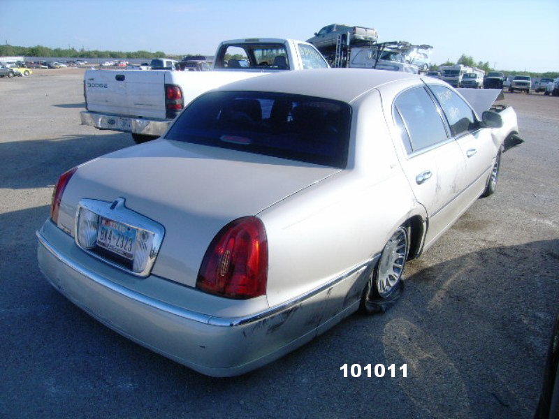 https://f005.backblazeb2.com/file/img-partshotlines-com/Inventory/EX44/Vehicle/8590_12.jpg