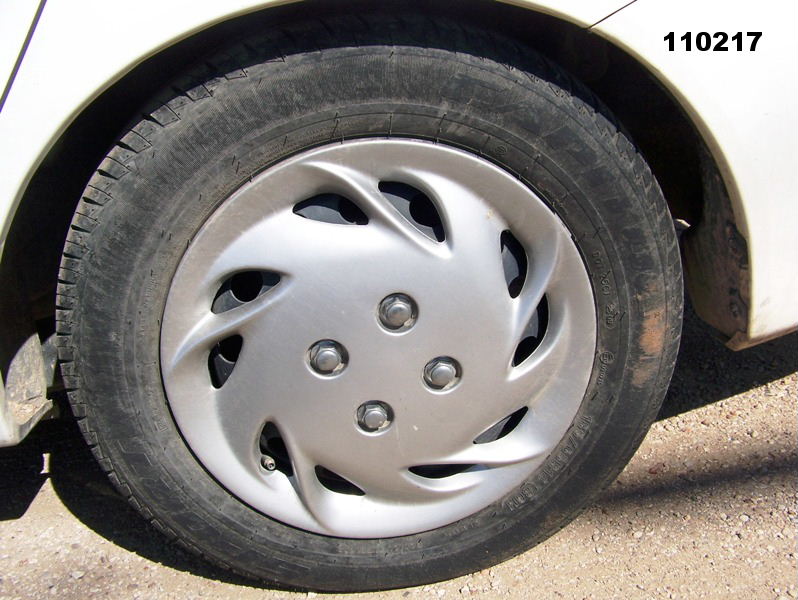 https://f005.backblazeb2.com/file/img-partshotlines-com/Inventory/EX44/Vehicle/8961_11.jpg