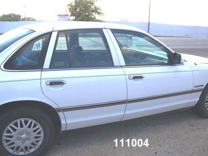 https://f005.backblazeb2.com/file/img-partshotlines-com/Inventory/EX44/Vehicle/9700_09.jpg