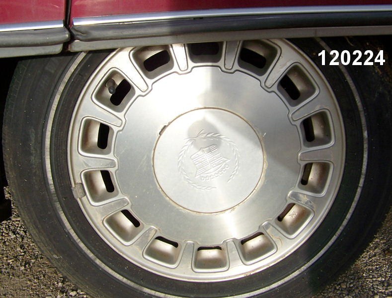 https://f005.backblazeb2.com/file/img-partshotlines-com/Inventory/EX44/Vehicle/9985_18.jpg