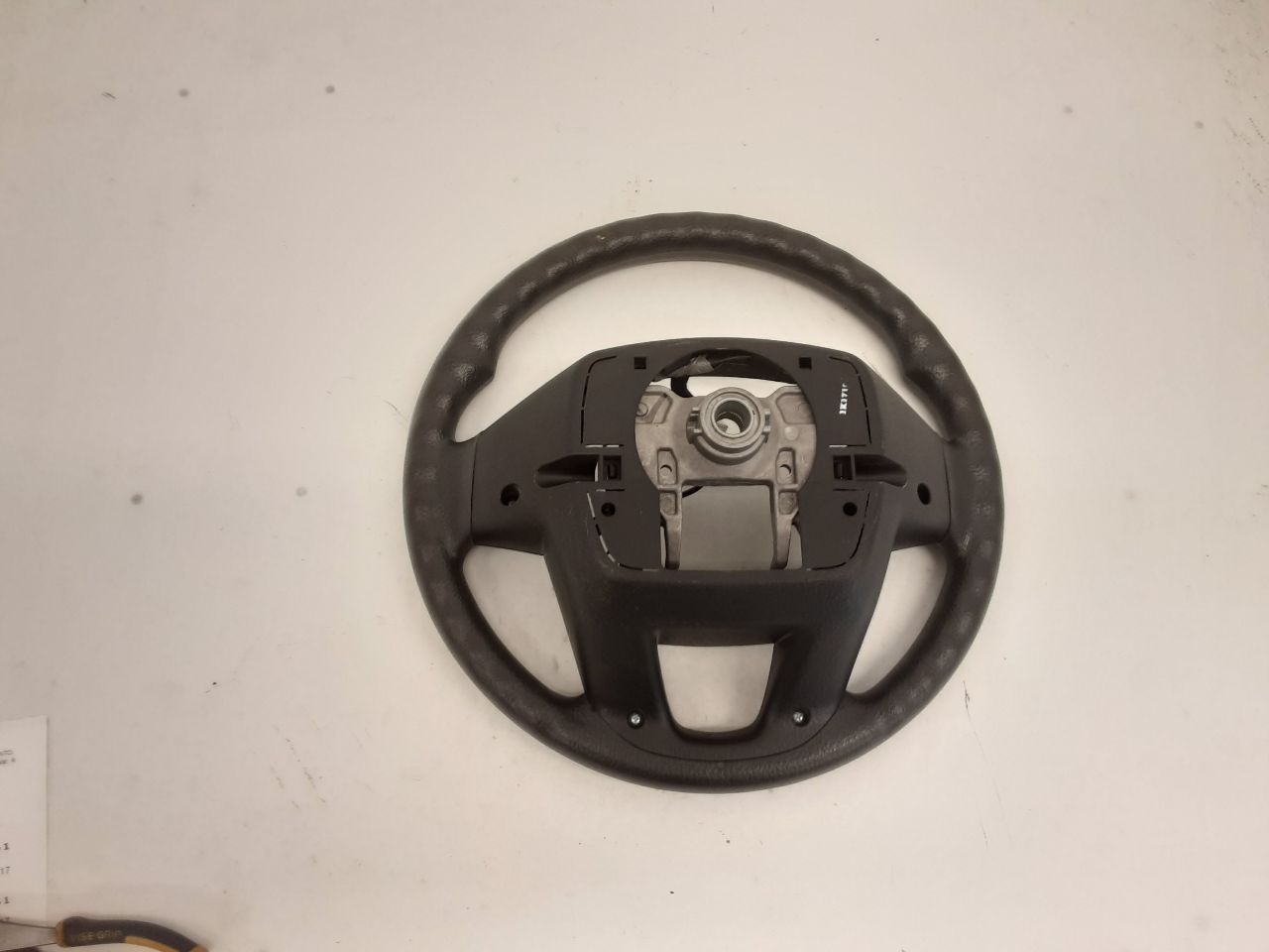 https://f005.backblazeb2.com/file/img-partshotlines-com/Inventory/EX441/Inventory/2692061_02.jpg