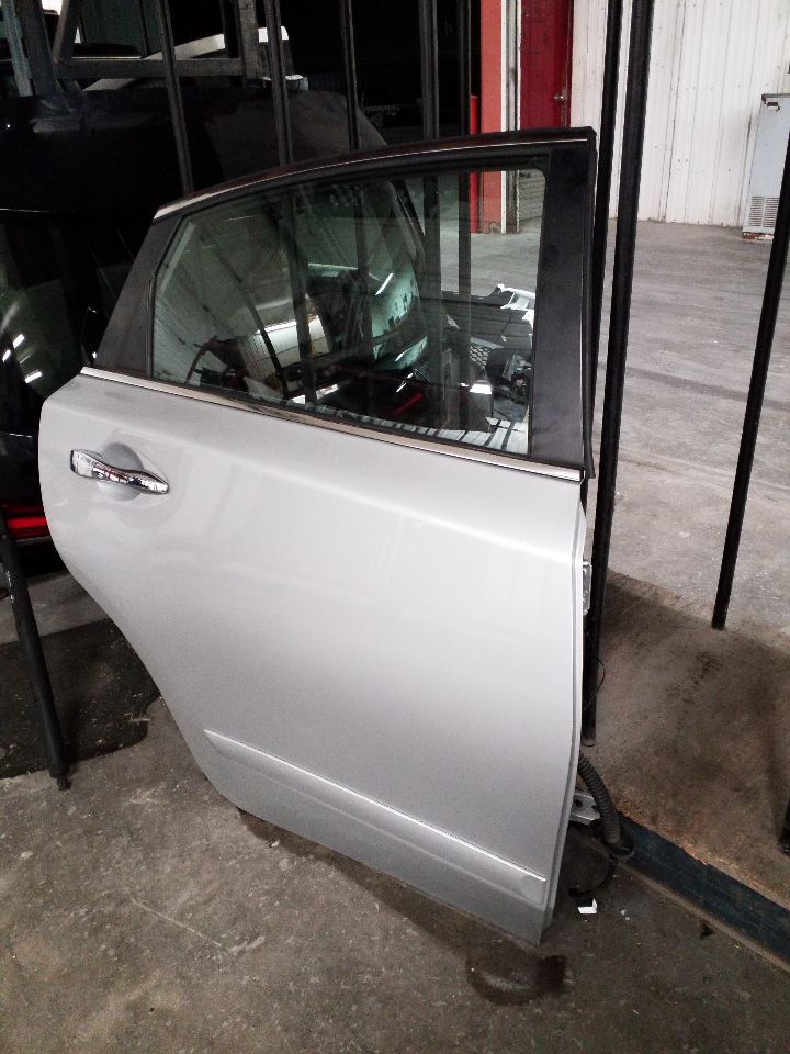 Inventory/3307036_02.jpg